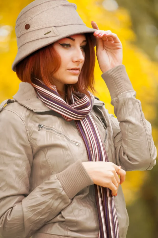 Women's Soft Wool Cloche Self Band Wrap Trim | AD1436